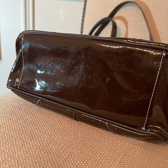 PRICE DROP *make offer*COACH Patent Leather Chocolate Brown Shoulder Bag - Used - Picture 7 of 11